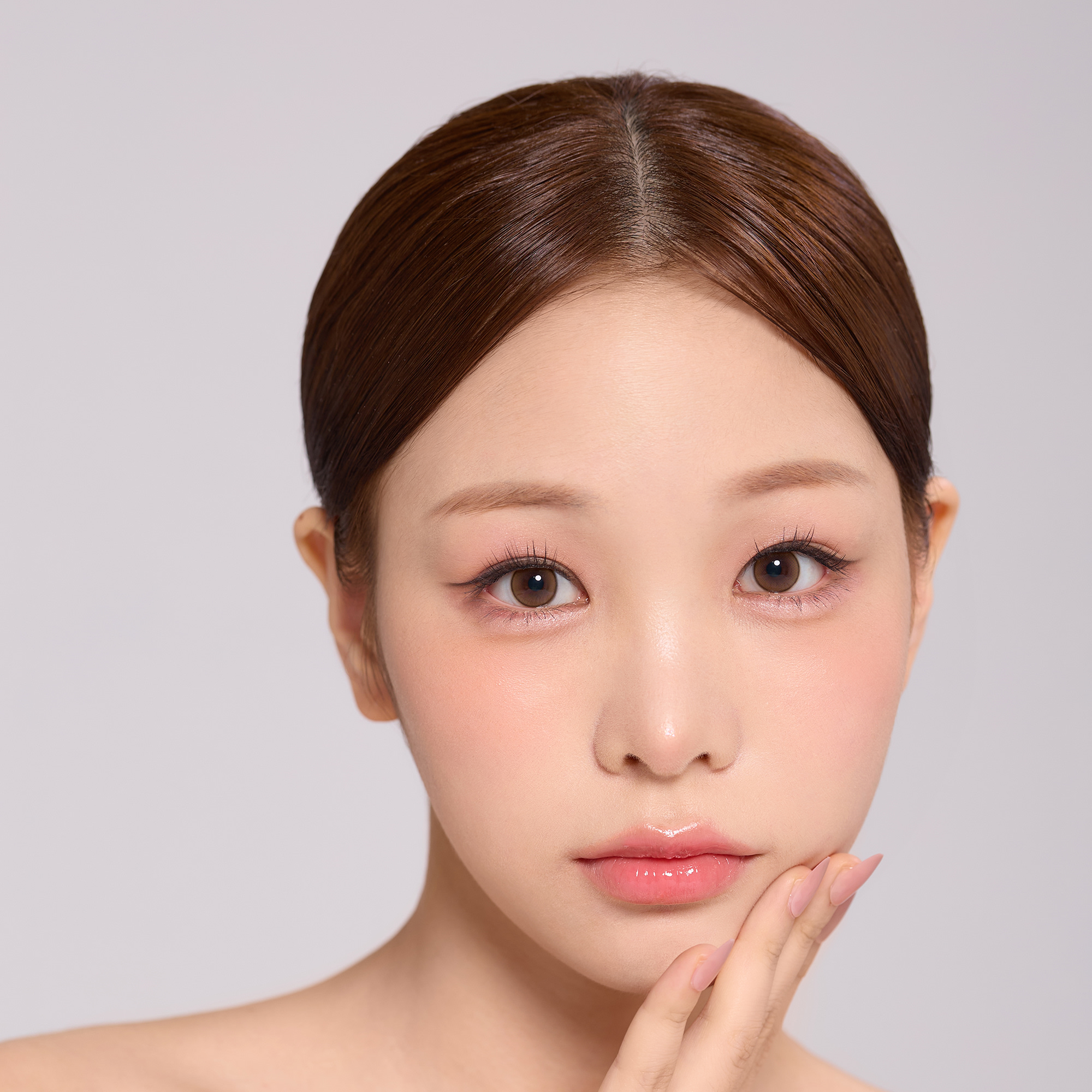 تسوق كوريان ستايل عدسات لاصقة ملونة شهرية - يونا لنس مي أونلاين.