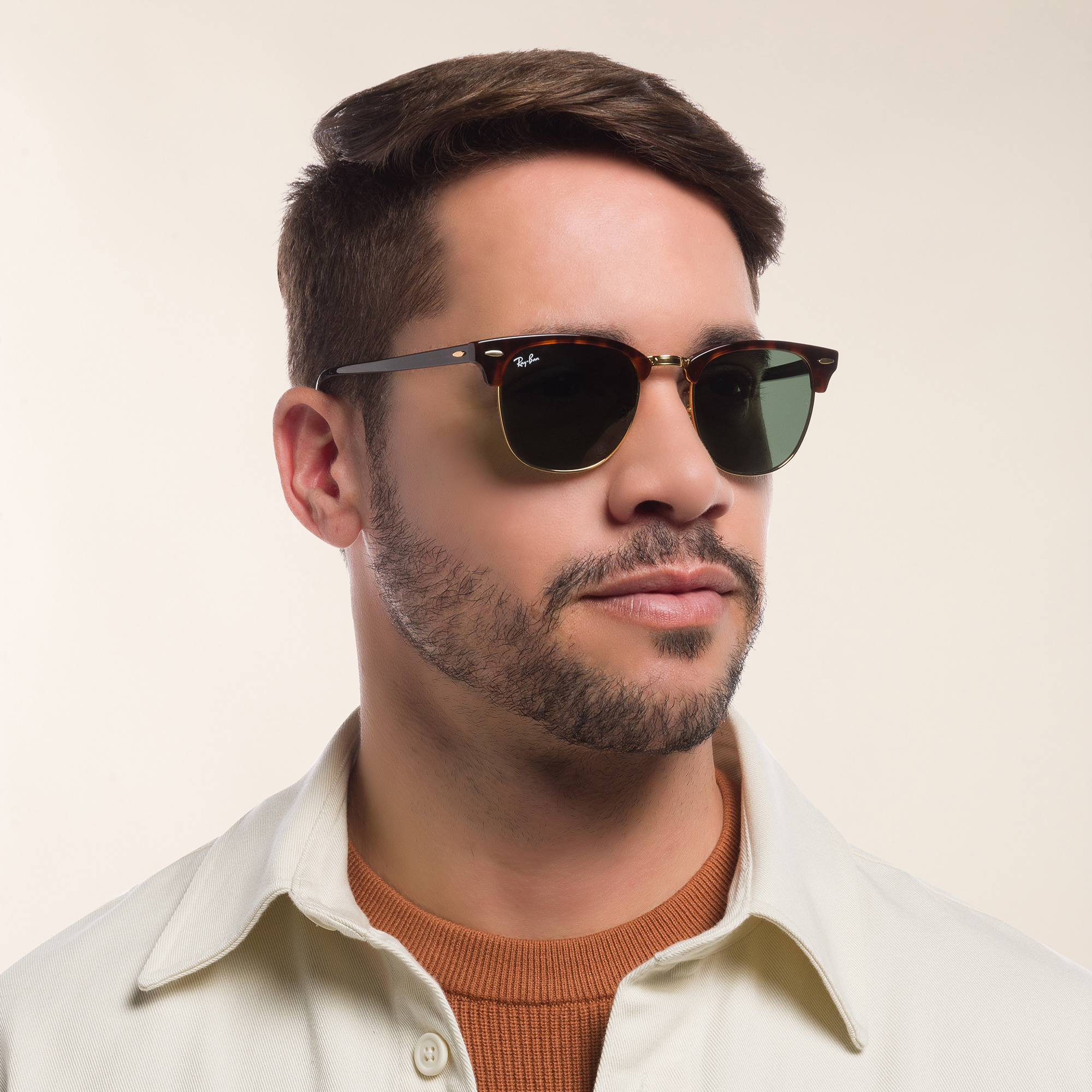 Ray-Ban Clubmaster Classic Square Sunglasses in Tortoise On Gold – Product Photo 5