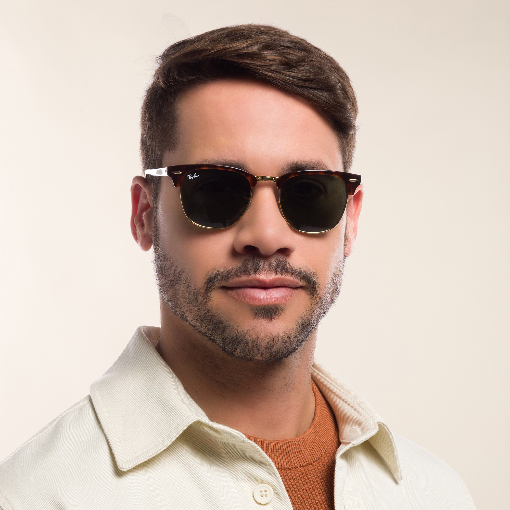 Ray-Ban Clubmaster Classic Square Sunglasses in Tortoise On Gold – Product Photo 6