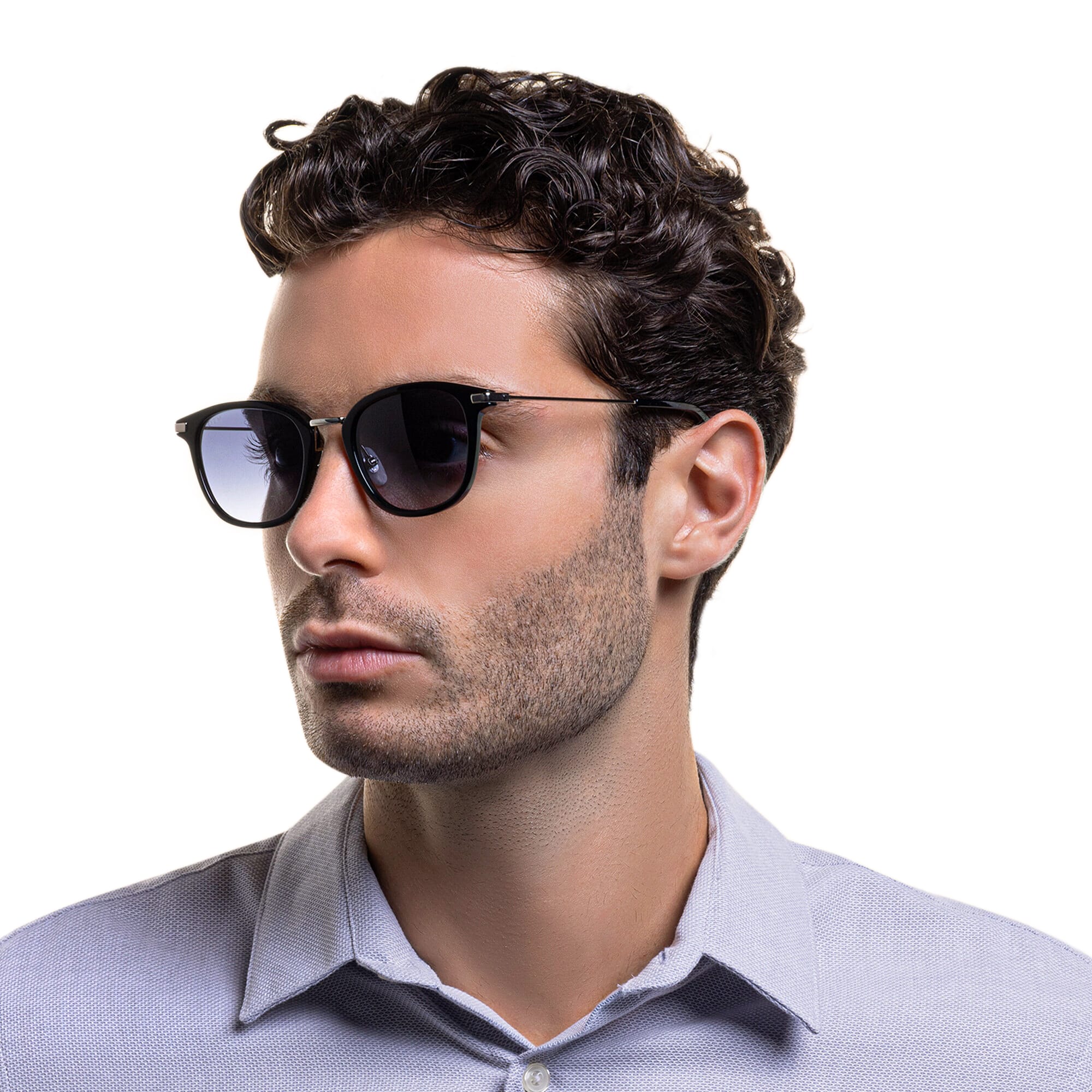 Shop EYE'M Unisex Square Sunglasses in Black online.