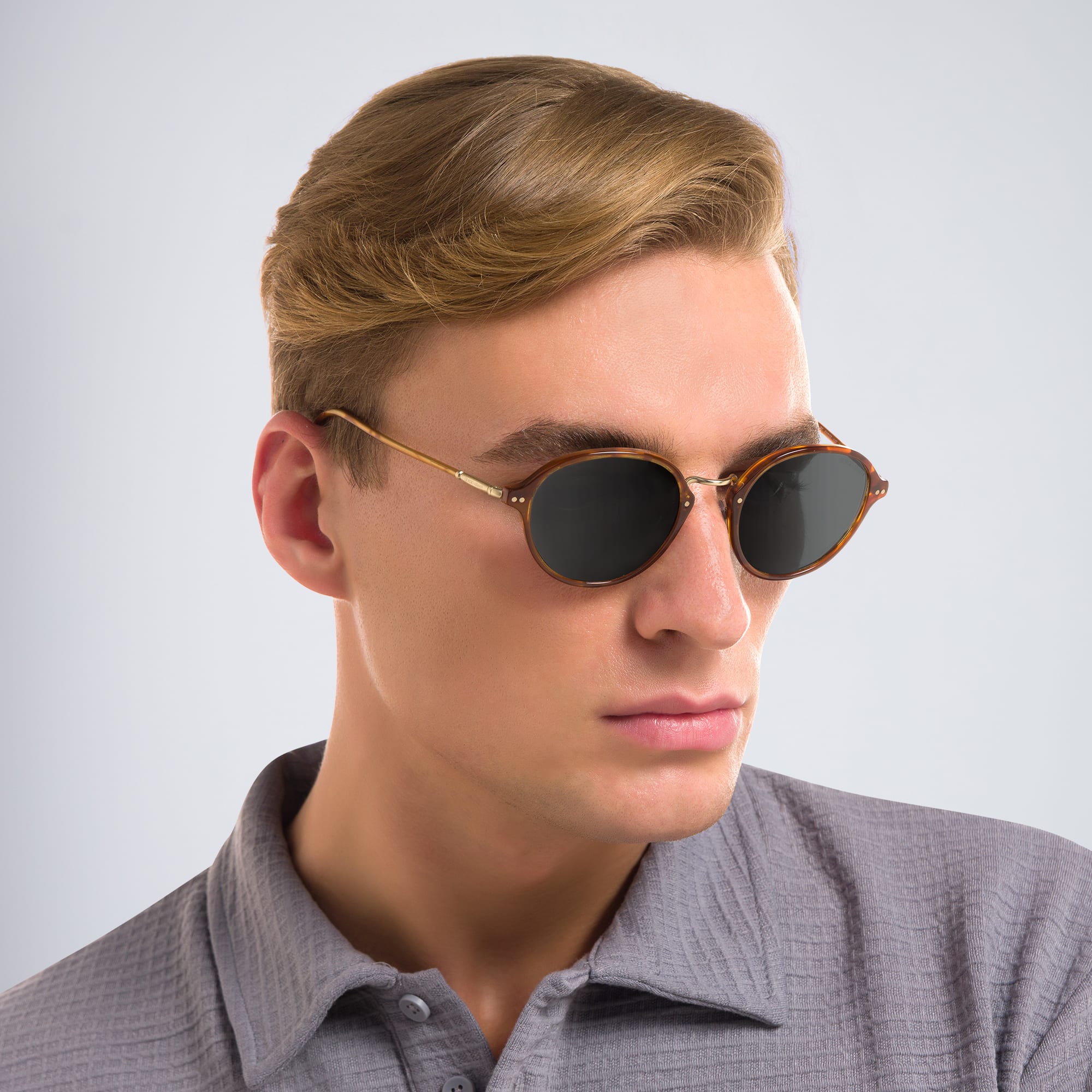 Shop GIORGIO ARMANI Round Sunglasses in Brown Tortoise online.
