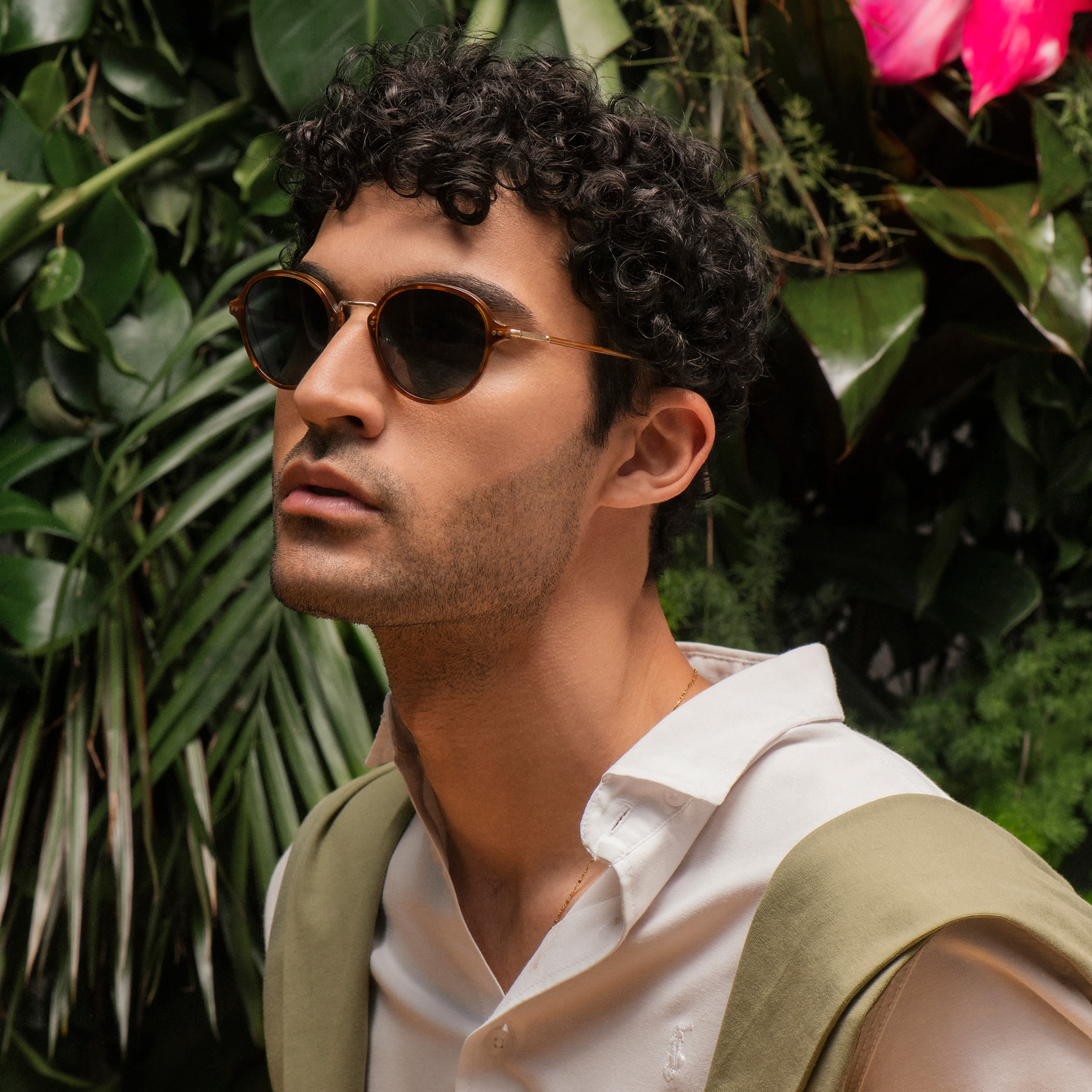 Shop GIORGIO ARMANI Round Sunglasses in Brown Tortoise online.