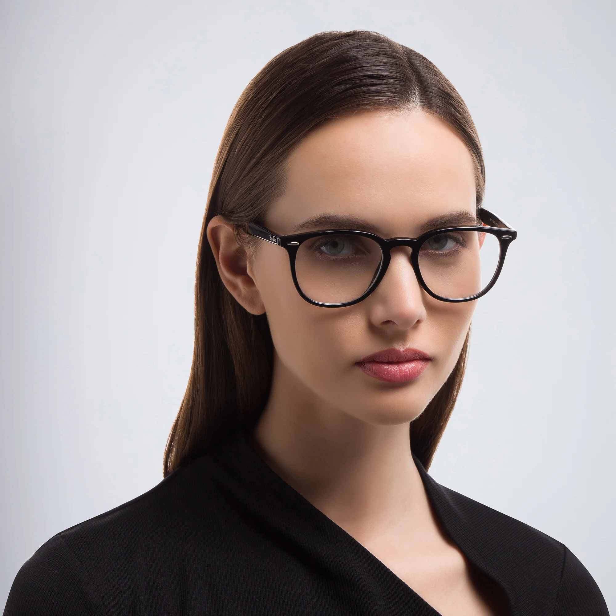 Shop Ray-Ban Optics Unisex Panthos Eyeglasses in Black online.