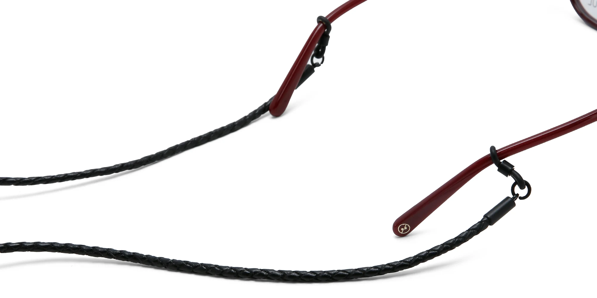 تسوق سلسلة نظارات جلدية يو أوبتيك أونلاين.