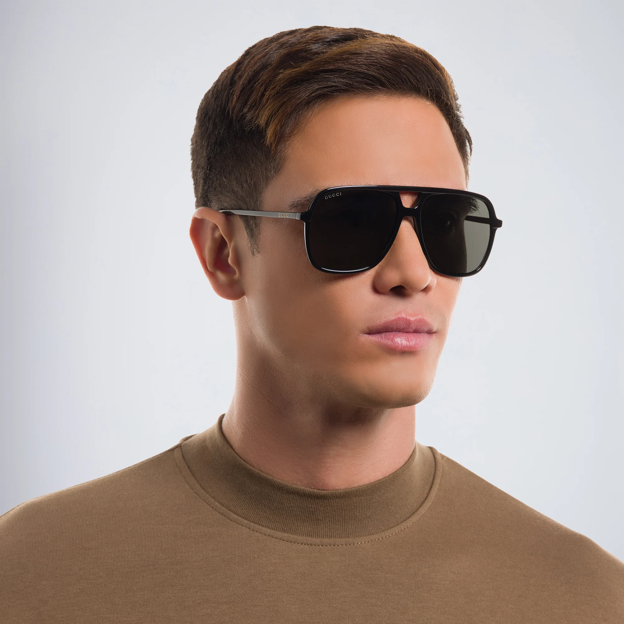Shop GUCCI Aviator Sunglasses in Black online.