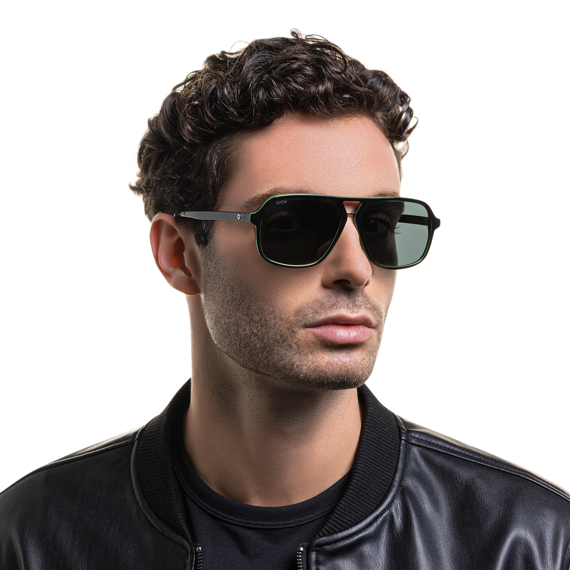 Shop EYE'M Aviator Sunglasses in Black online.