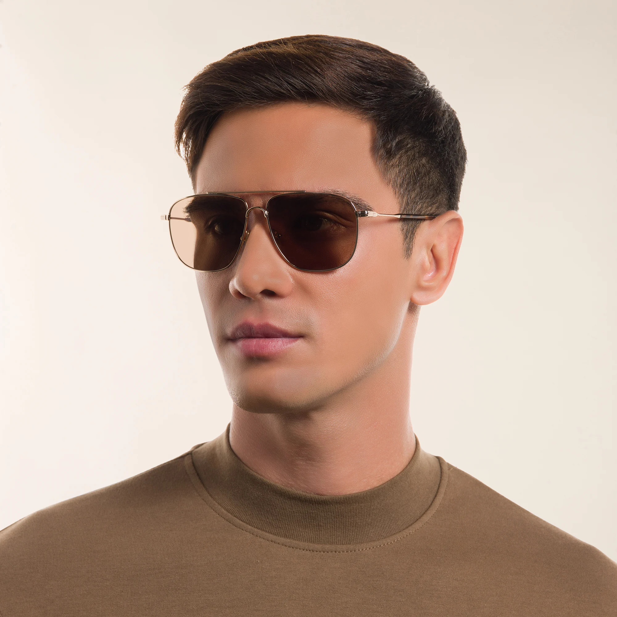 Shop TOM FORD Aviator Sunglasses in Shiny Rose Gold online.
