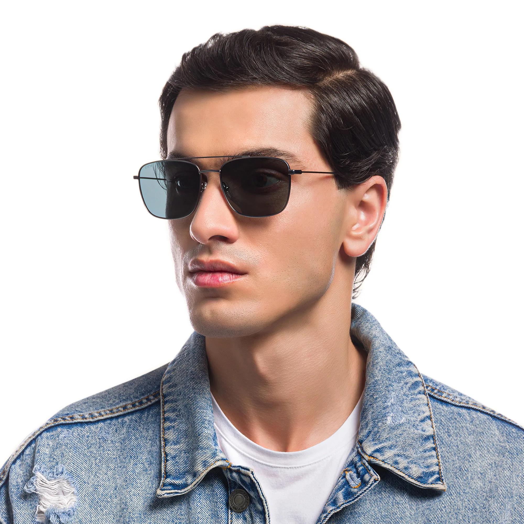 Shop EYE'M Unisex Square Sunglasses in Gunmetal online.