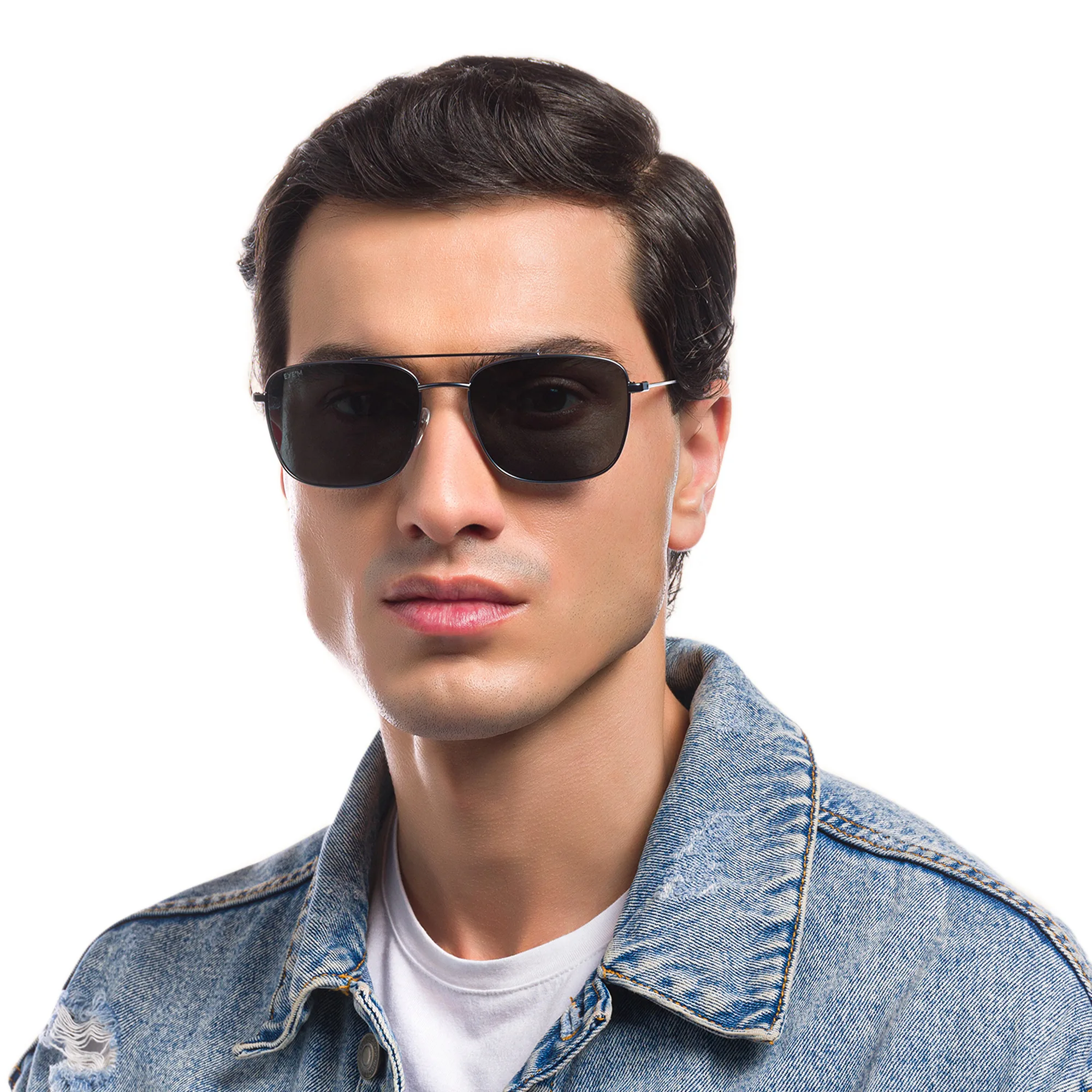 Shop EYE'M Unisex Square Sunglasses in Gunmetal online.