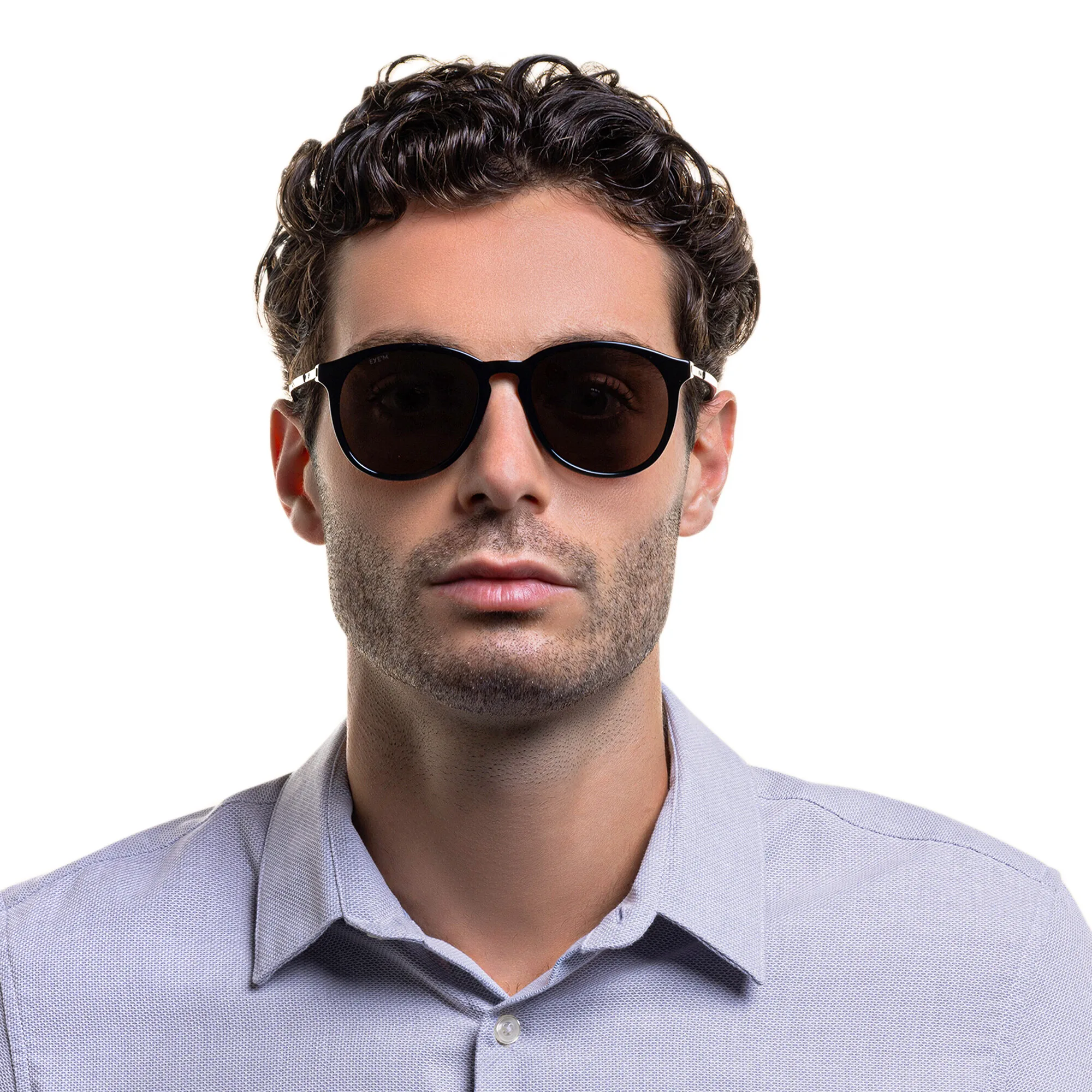 Shop EYE'M Aviator Sunglasses in Black online.