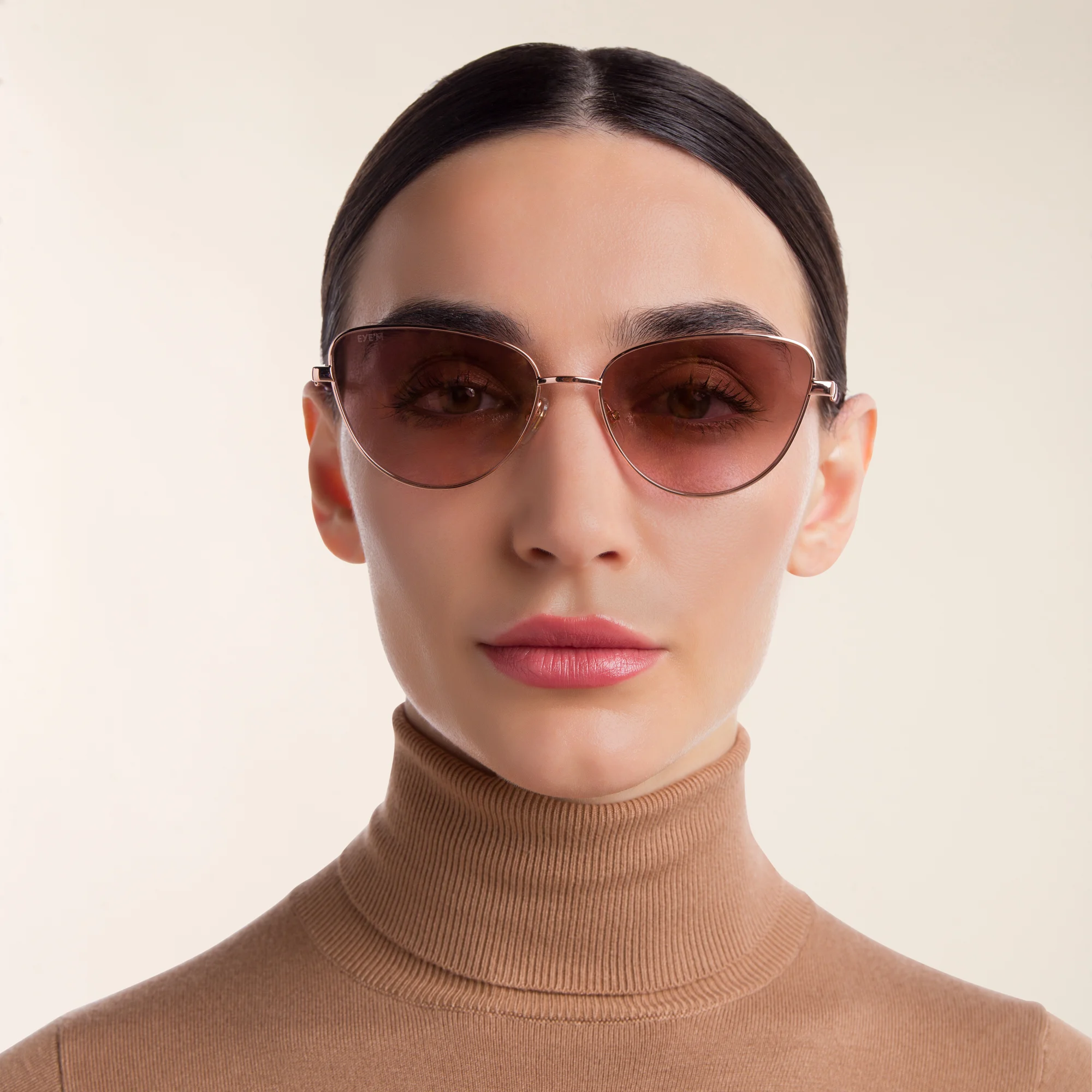 Shop EYE'M Cat Eye Sunglasses in Gold online.