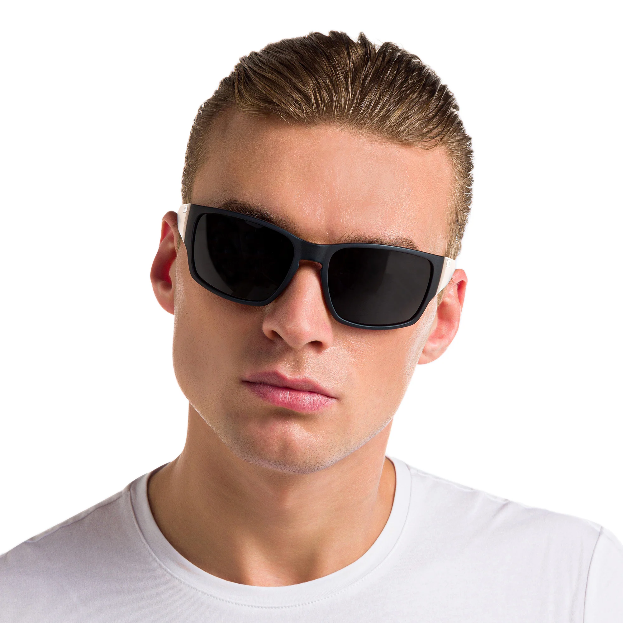 Shop EYE'M Rectangle Sunglasses in Black online.
