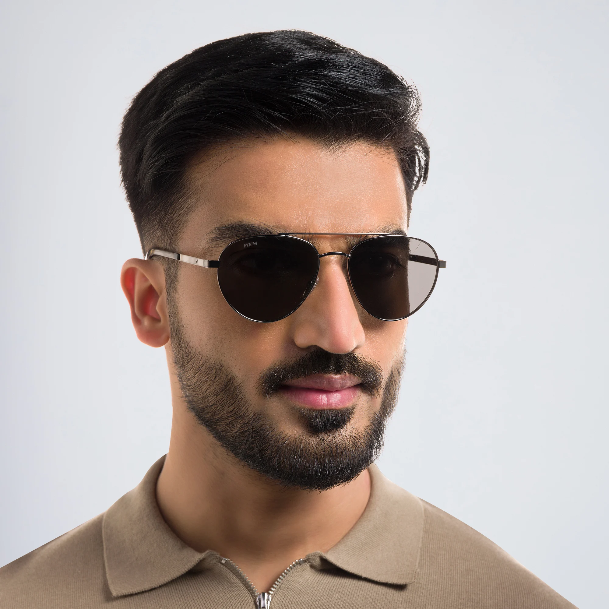 Shop EYE'M Aviator Sunglasses in Silver online.
