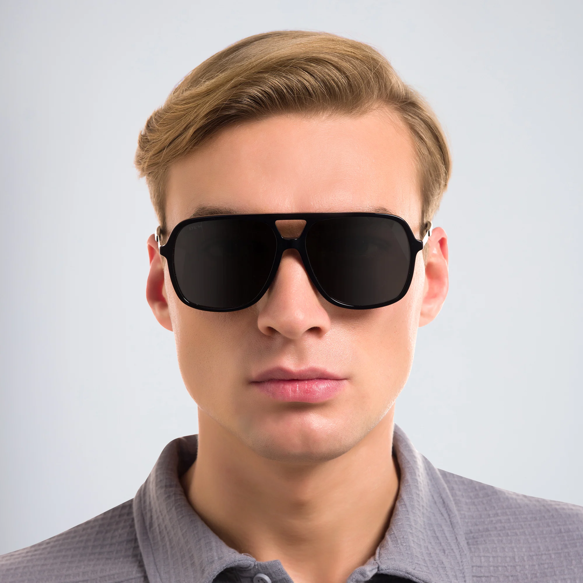 Shop EYE'M Rectangle Sunglasses in Black online.