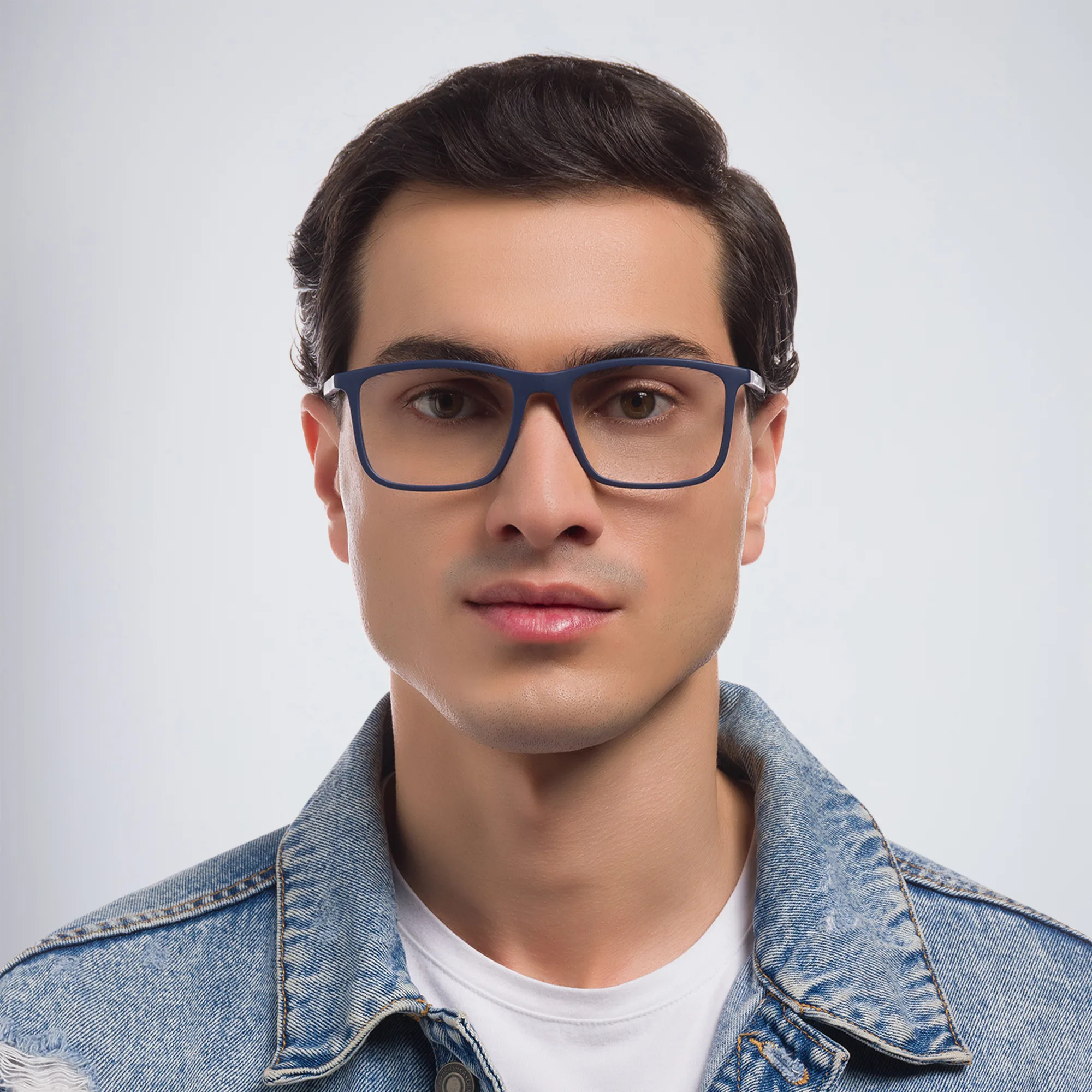 تسوق نظارة طبية مستطيلة امبوريو أرماني بلون Matte Blue أونلاين.