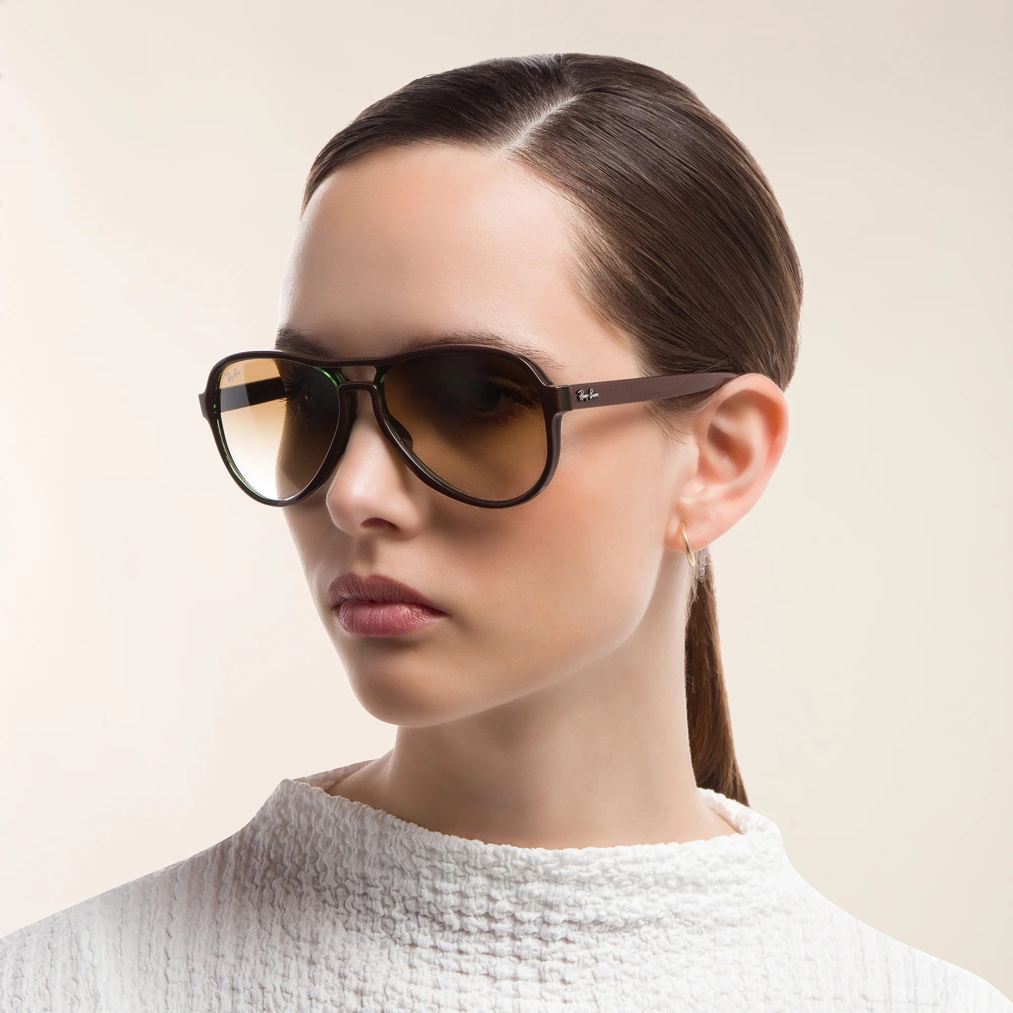 Shop Ray-Ban Unisex Aviator Sunglasses in Brown online.