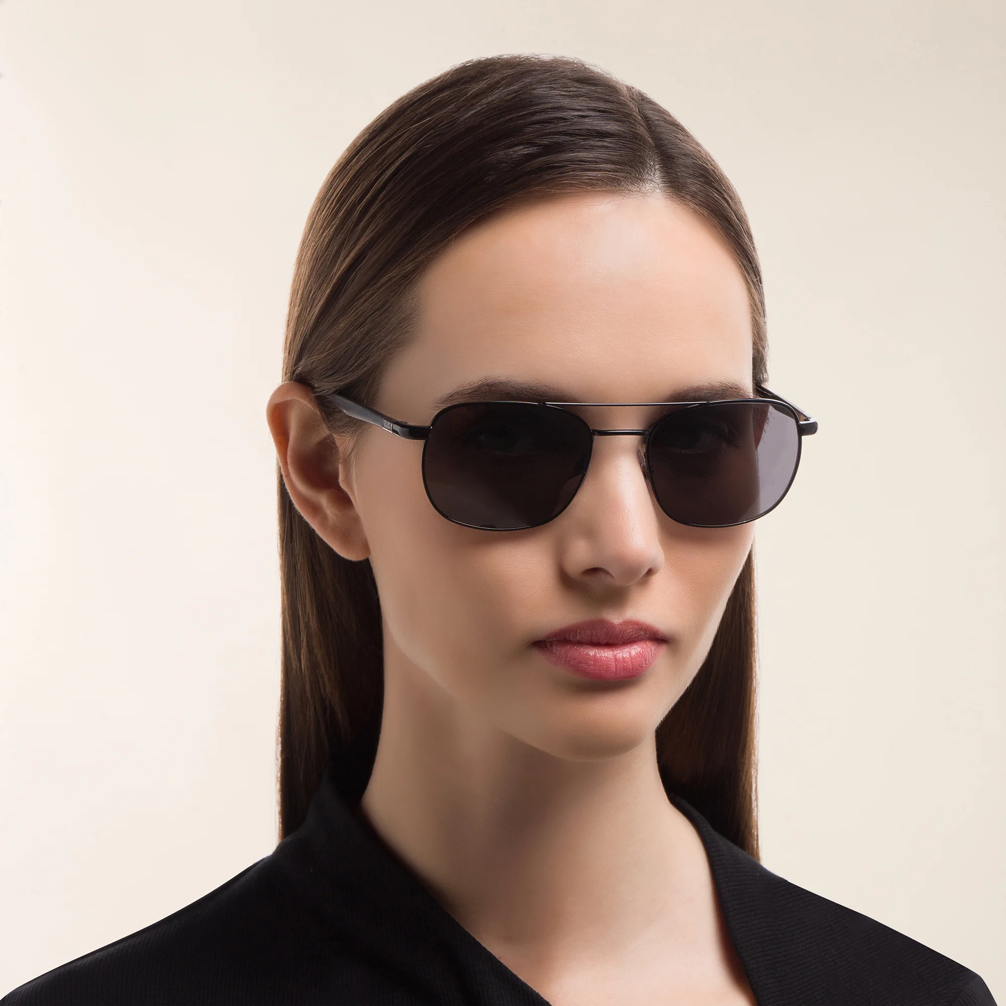 Shop Ray-Ban Unisex Square Sunglasses in Black online.