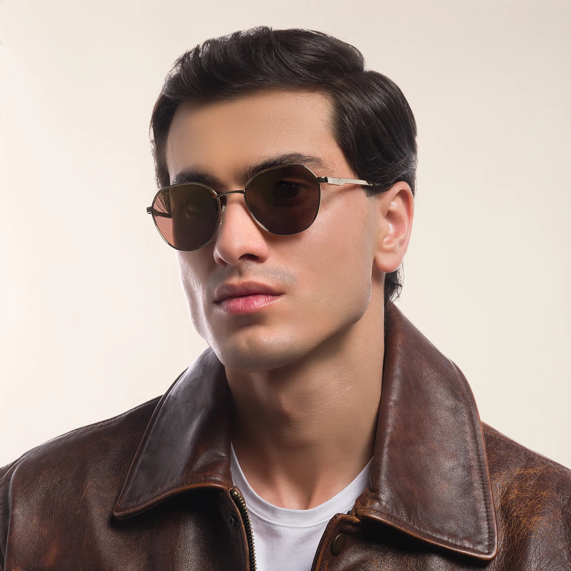 Shop Maui Jim Hukilau 845 Unisex Round Sunglasses in Gold online.
