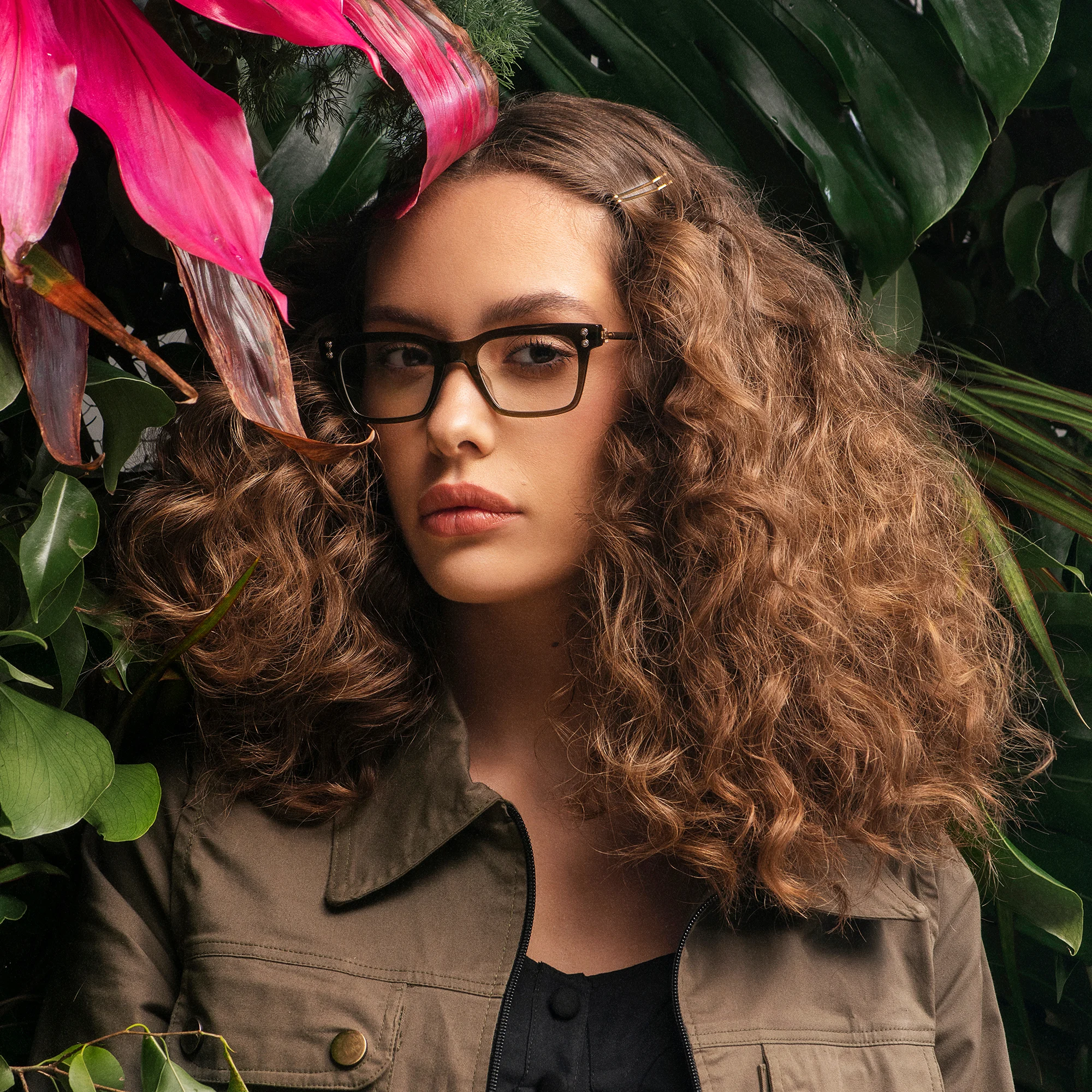 Shop AKONI Kepler Unisex Rectangle Eyeglasses in Gold online.
