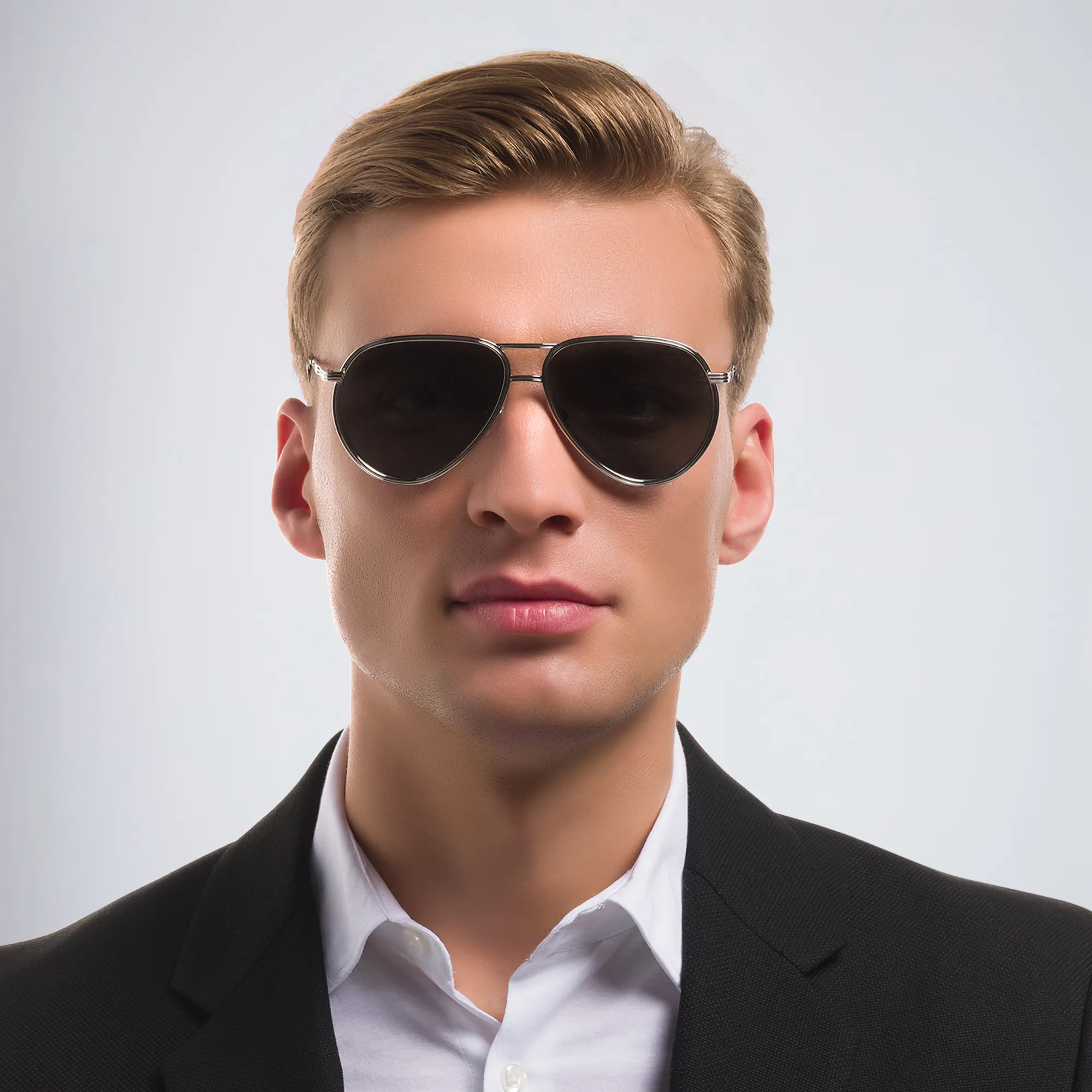 Shop BURBERRY Pilot Sunglasses in Silver online.