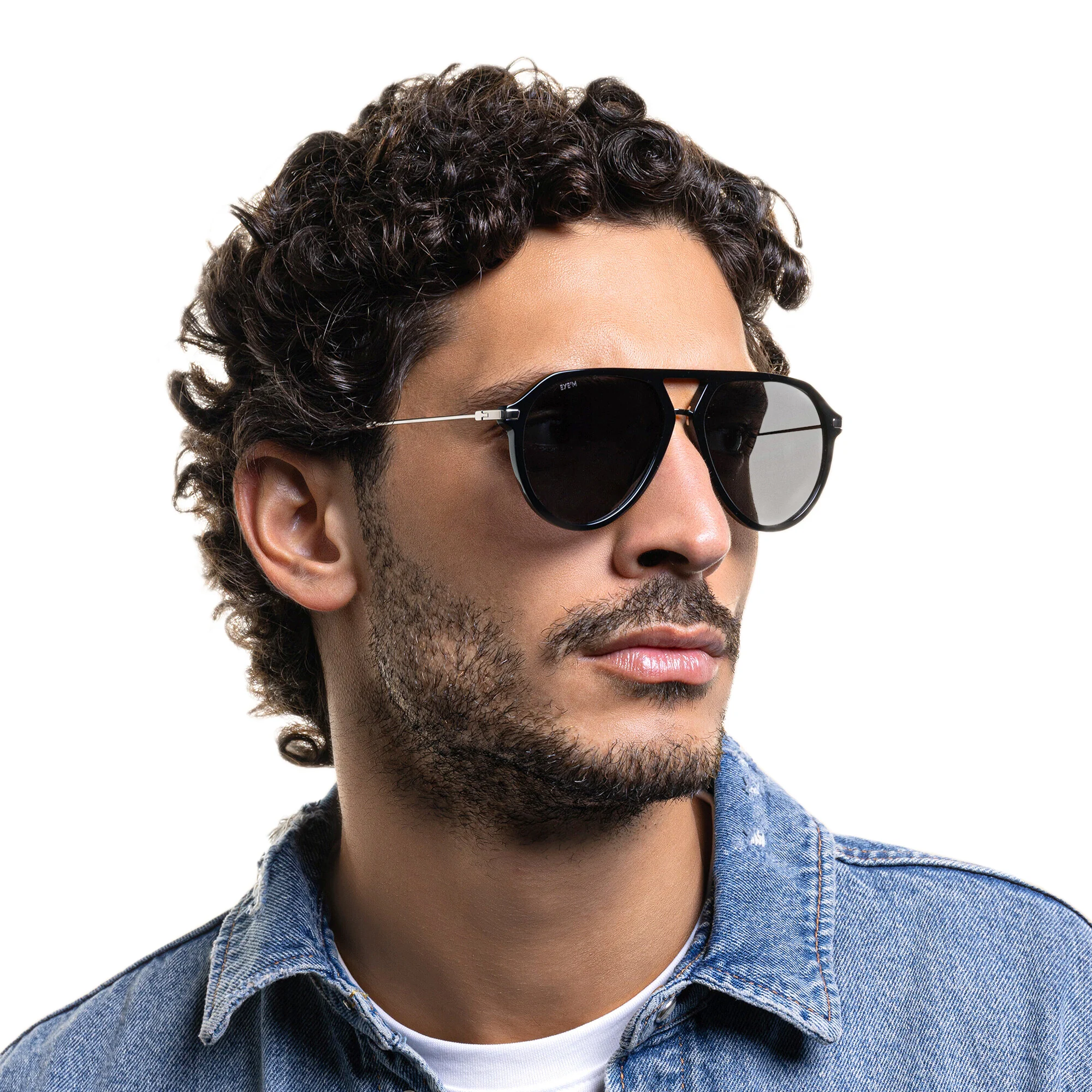 تسوق نظارات شمسية أفياتور EYE'M بلون أسود فضي أونلاين.