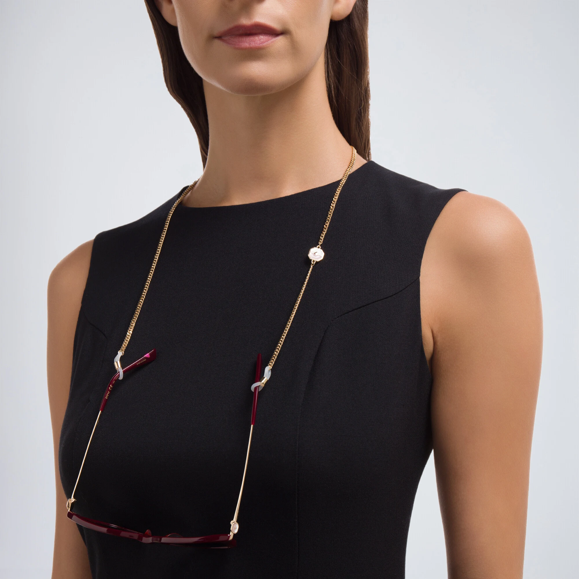 Shop EYE'M Metal Glasses Chain online.