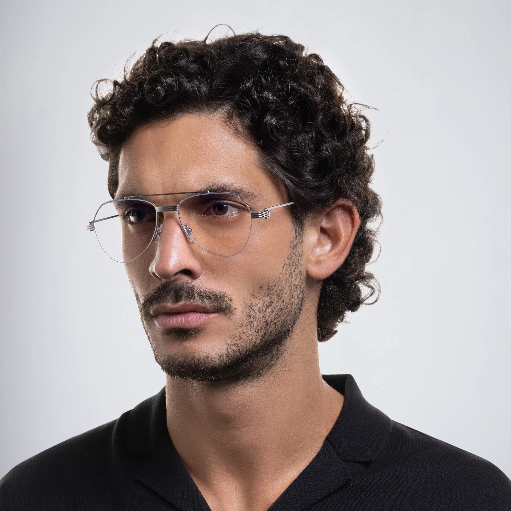 تسوق نظارات طبية بروميير دو كارتييه واسعة طراز بايلوت كارتييه بلون فضي أونلاين.