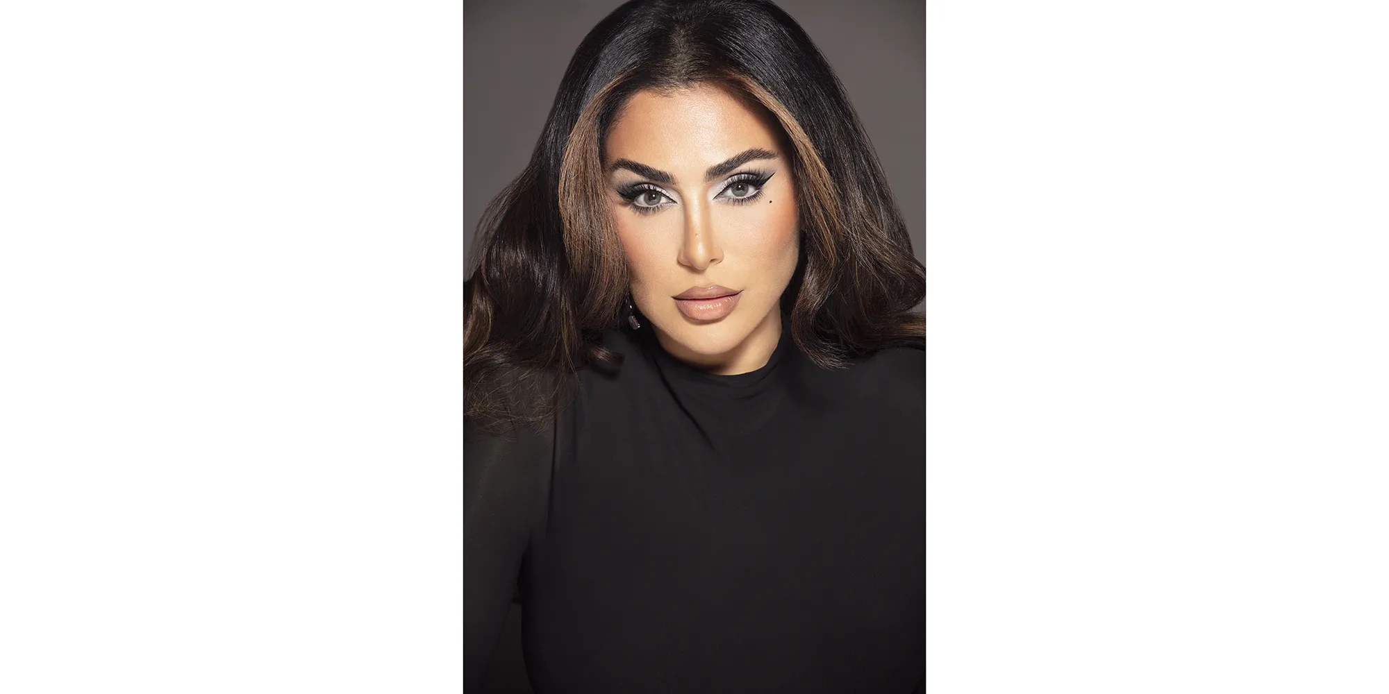Shop DIVA Monthly Color Contact Lenses - Eitan online.