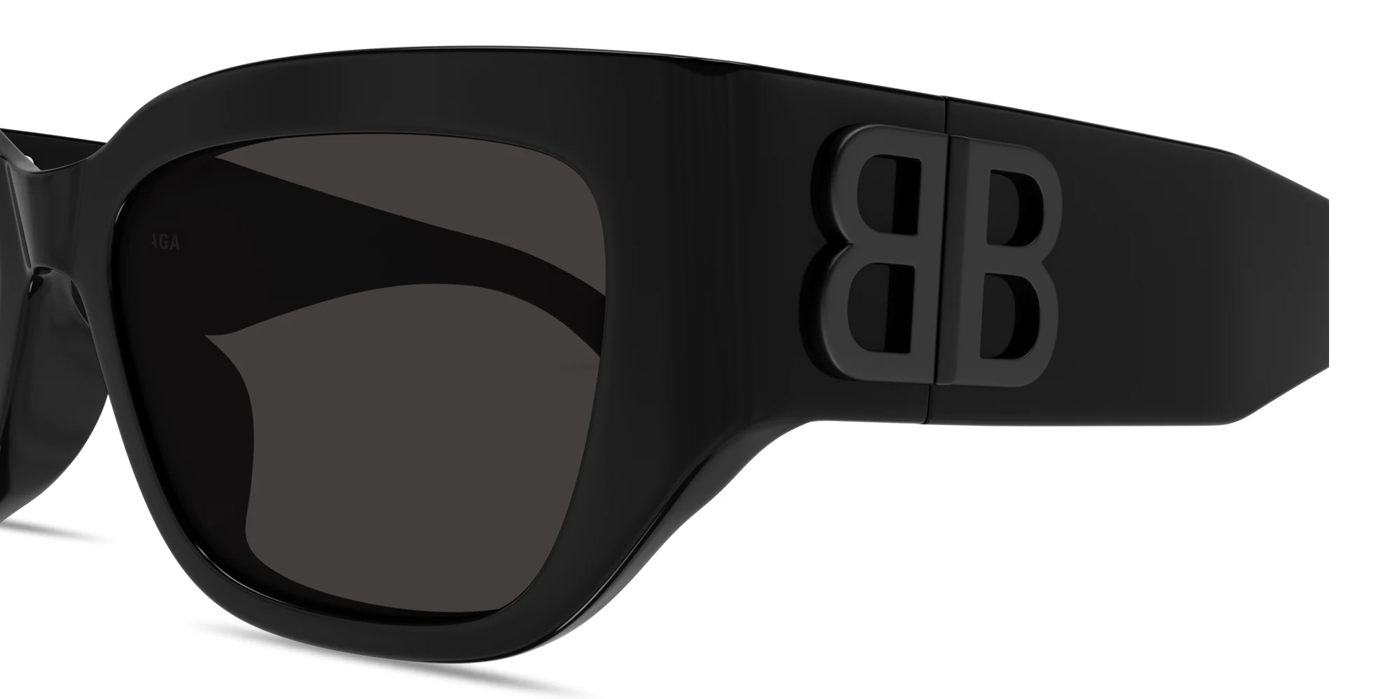 Shop BALENCIAGA BB Logo Cat-Eye Sunglasses in Black online.