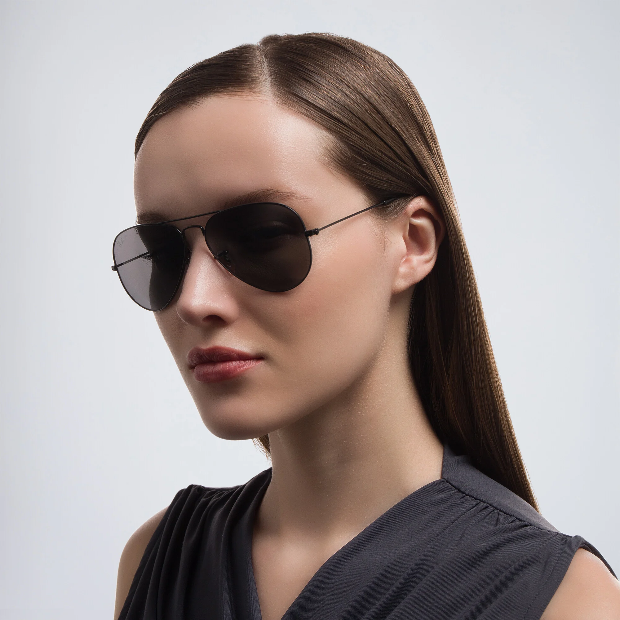 Shop Ray-Ban Unisex Pilot Sunglasses in Metal in Black online.