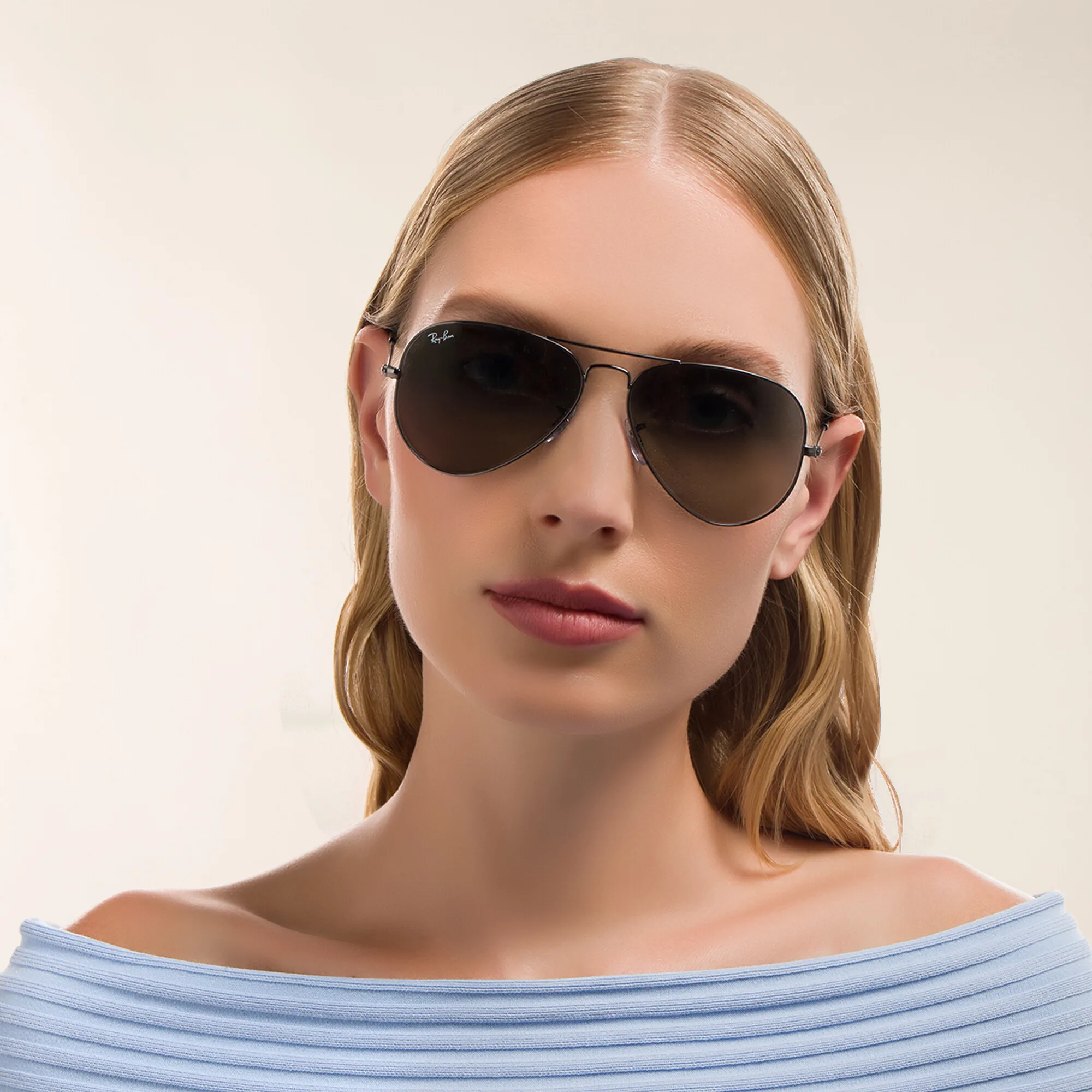 Shop Ray-Ban Unisex Pilot Sunglasses in Gunmetal online.