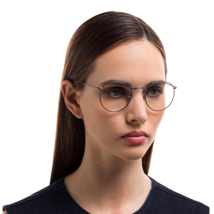Shop Ray-Ban Round Metal Optics Eyeglasses in Silver online.