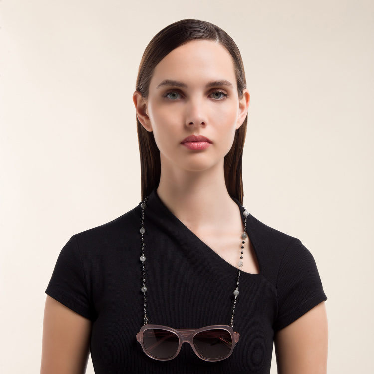 تسوق سلسلة نظارات من الستانلس ستيل وحجر الاونيكس يو أوبتيك بلون أسود أونلاين.