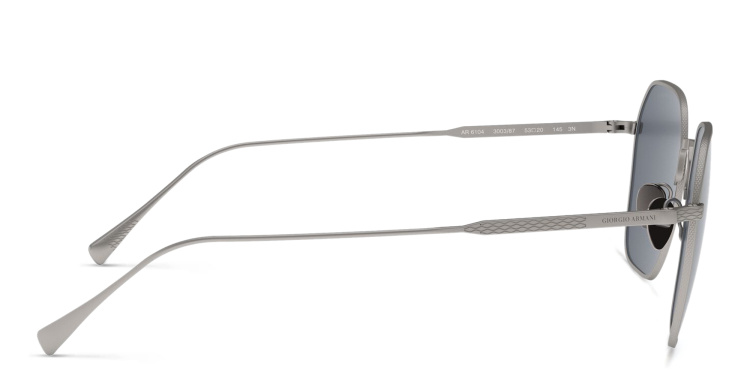 تسوق نظارة شمسية مربعة جورجو أرماني بلون رصاصي أونلاين.