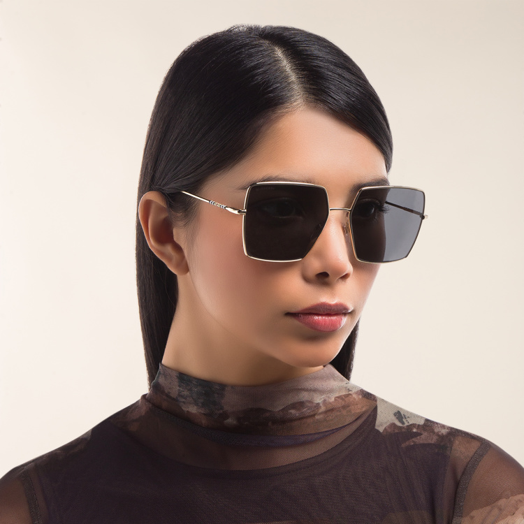 Shop BURBERRY Oversized Square Sunglasses in Gold online.