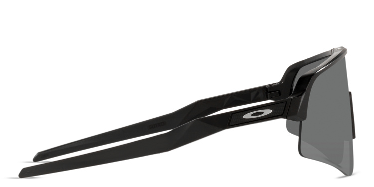 تسوق نظارات شمسية سوترو لايت سويب مستطيلة بإطار نصفي اوكلي بلون أسود أونلاين.