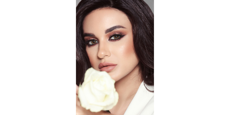 Shop DIVA Monthly Color Contact Lenses - Olivian in Green online.