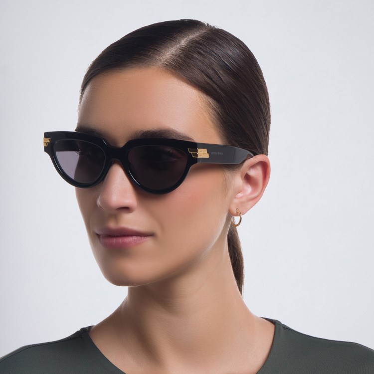 Shop BOTTEGA VENETA Cat-Eye Sunglasses in Black online.
