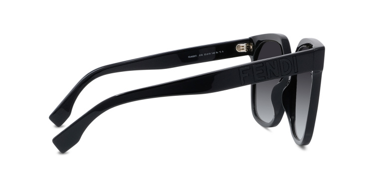 Shop FENDI Lettering Square Sunglasses in Black online.
