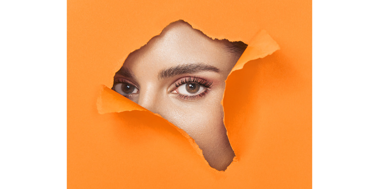 Shop DAYA 1-Day Color Contact Lenses - Pecan in Light Brown online.