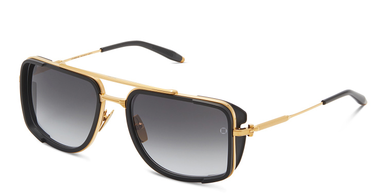 Shop AKONI Aviator Sunglasses in Black online.