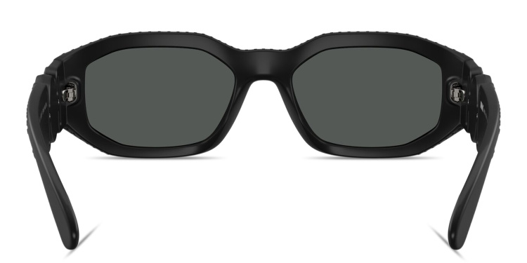 تسوق نظارات شمسية ميدوسا بيجي بإطار غير منتظم فيرزاتشي بلون أسود أونلاين.