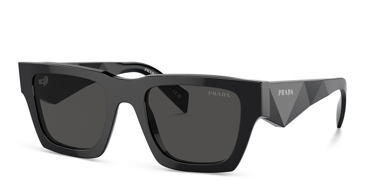 تسوق نظارات شمسية بيلو بشعار العلامة برادا بلون أسود أونلاين.