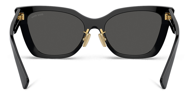 تسوق نظارات شمسية مربّعة ميو ميو بلون أسود أونلاين.