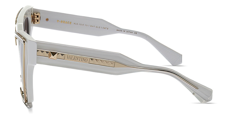 Shop VALENTINO V - Grace Oversized Cat-Eye Sunglasses in White online.