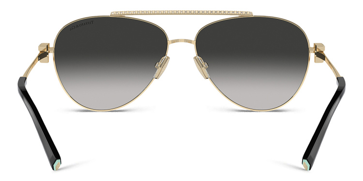 تسوق نظارات شمسية طراز بايلوت بشعار T تيفاني أند كو بلون ذهبي أونلاين.