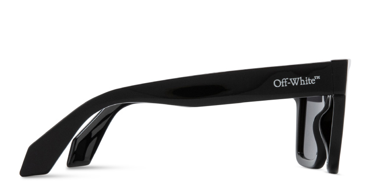 تسوق نظارات شمسية سبرينجفيلد بإطار مربّع للجنسين أوف وايت بلون أسود أونلاين.