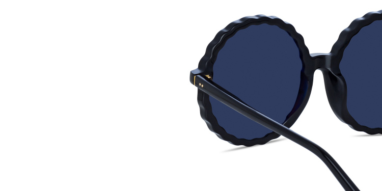 Shop LINDA FARROW Nova Oversized Round Sunglasses in Black online.