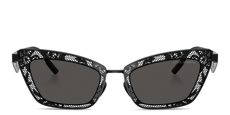 تسوق نظارات شمسية طراز كات آي بنقشة أزهار دولتشي آند غابانا بلون أسود أونلاين.