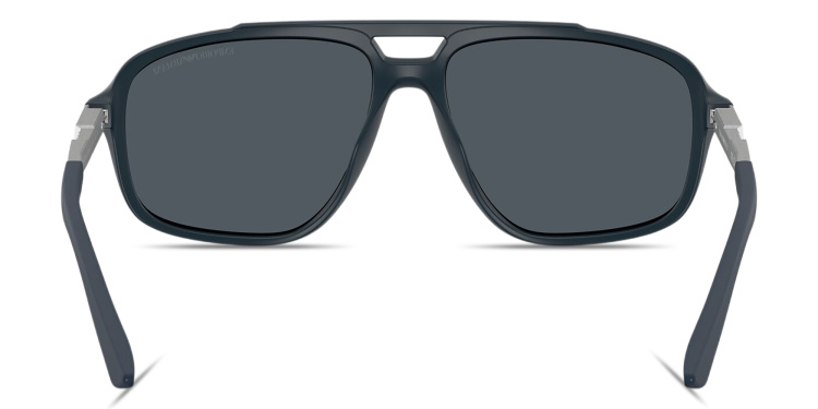 تسوق نظارات شمسية طراز بايلوت بشعار النسر امبوريو أرماني بلون أزرق أونلاين.